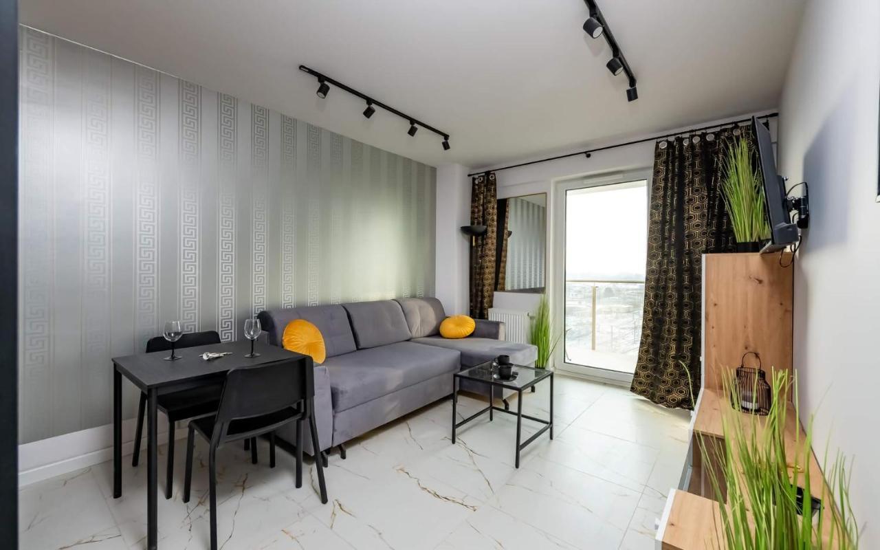 Loveroom Panorama Park Jacuzzi Bialystok Exterior photo